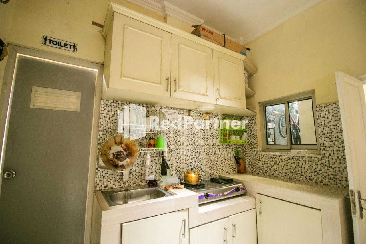 Kedyla Homestay Syariah Patangpuluhan Malioboro Area Yogyakarta Redpartner Ngabean Buitenkant foto